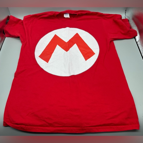 Nintendo Boy's Mario Icon T-Shirt -Size Medium - Picture 1 of 5